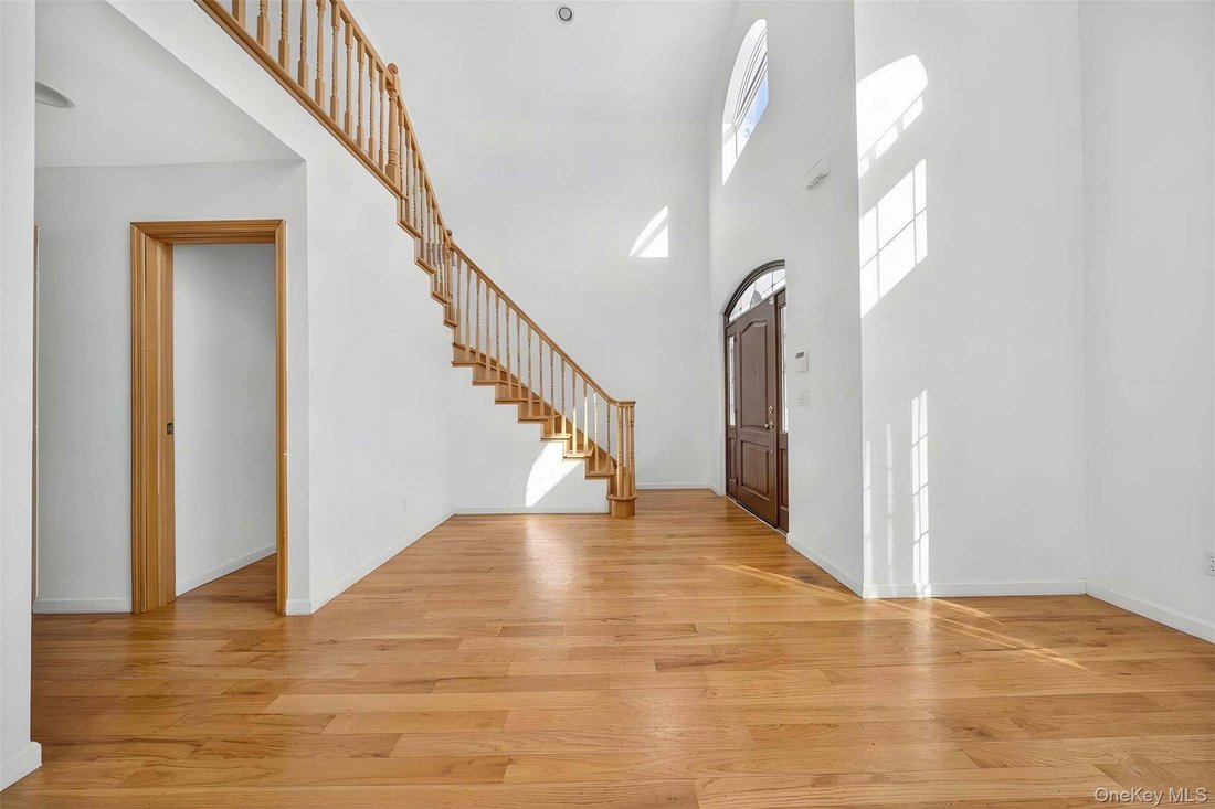 House in New York, New York, United States 2 - 18604939