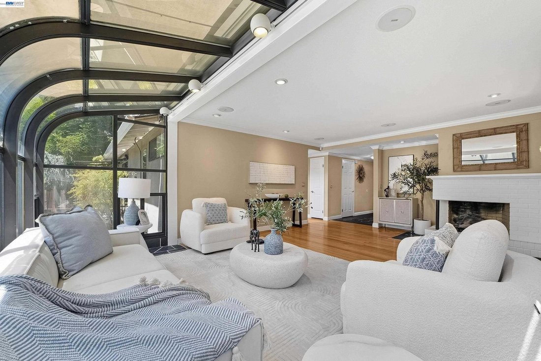 House in Cupertino, California, United States 5 - 18604518