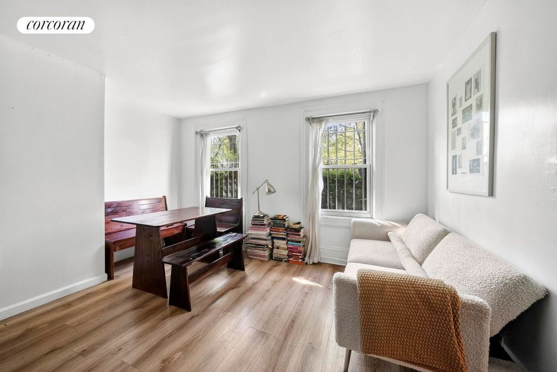House in New York, New York, United States 3 - 17867164