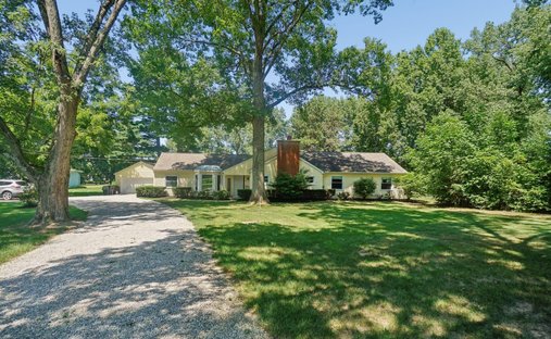 House in Gahanna, Ohio, United States 1