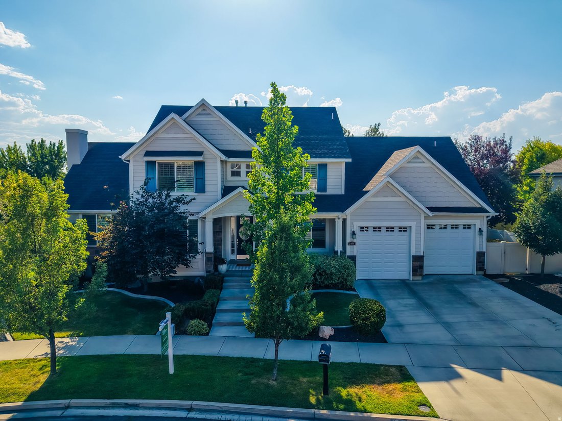 Orem, Utah, United States 1 - 18604268