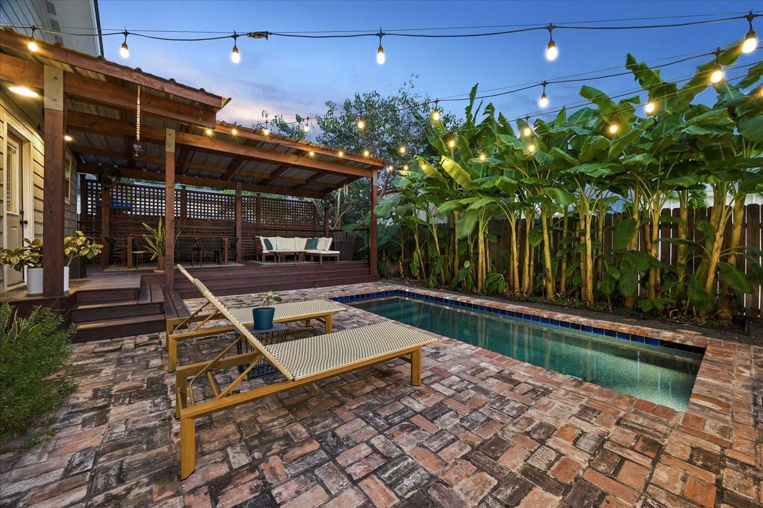 House in Houston, Texas, United States 1 - 18604389