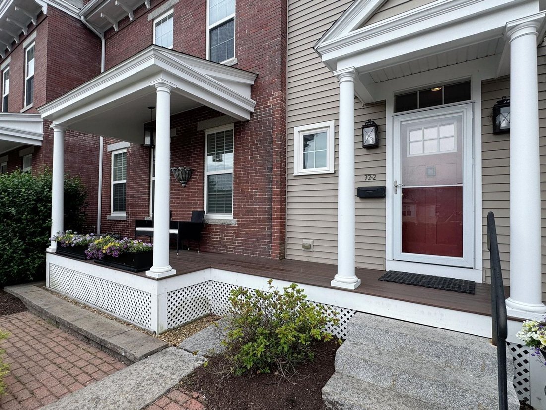 Condo in Concord, New Hampshire, United States 1 - 18604314