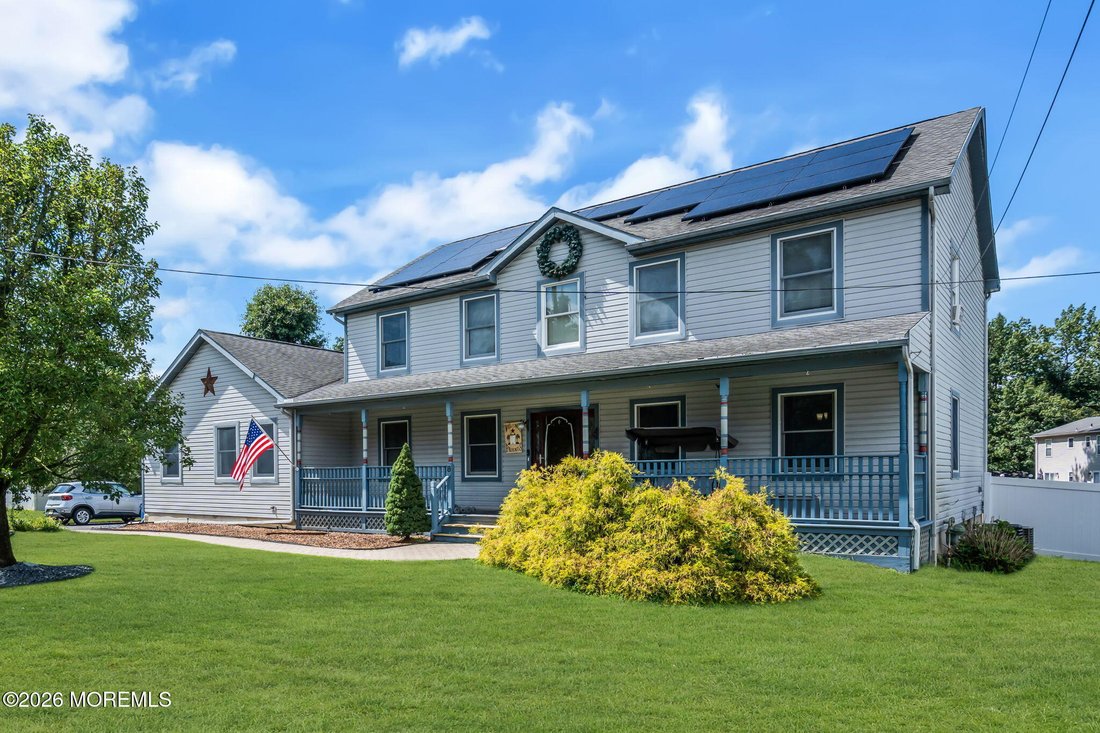 House in Old Bridge Township, New Jersey, United States 3 - 18605111