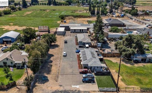 Oakdale, California, United States 1