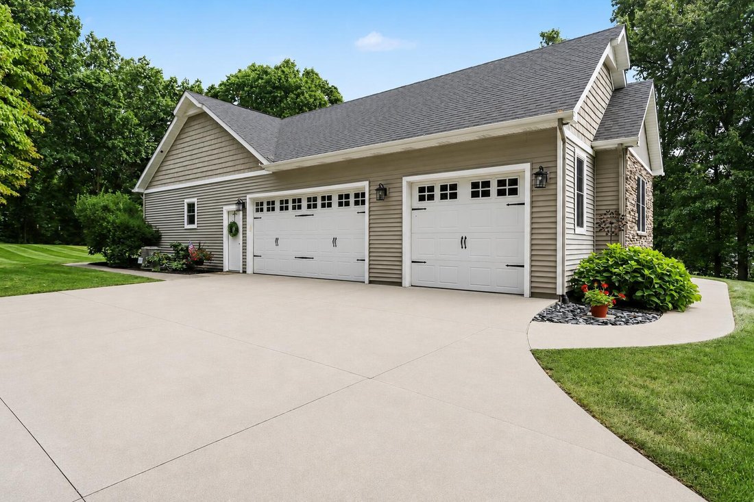 House in Mattawan, Michigan, United States 2 - 18604378