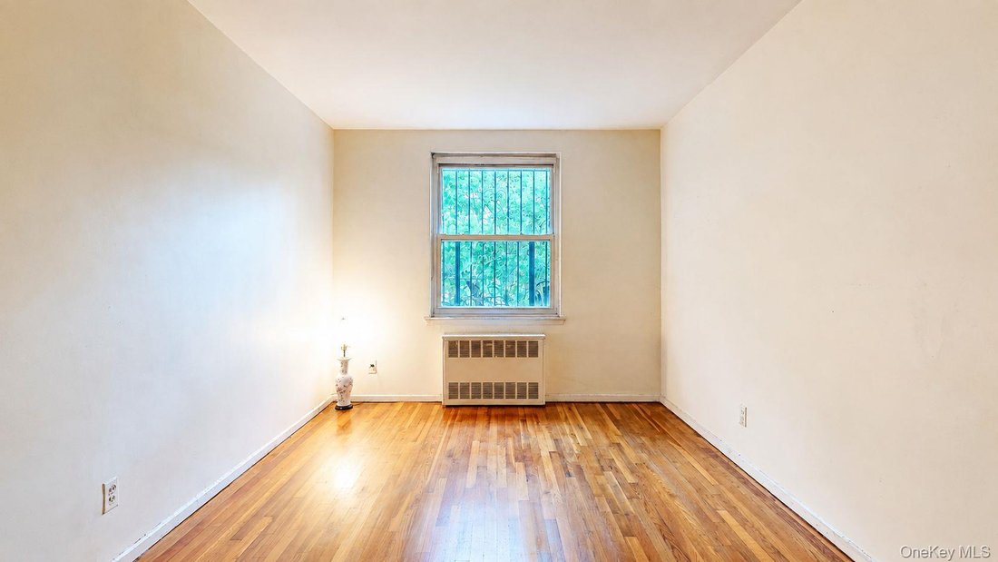 House in New York, New York, United States 5 - 18604963
