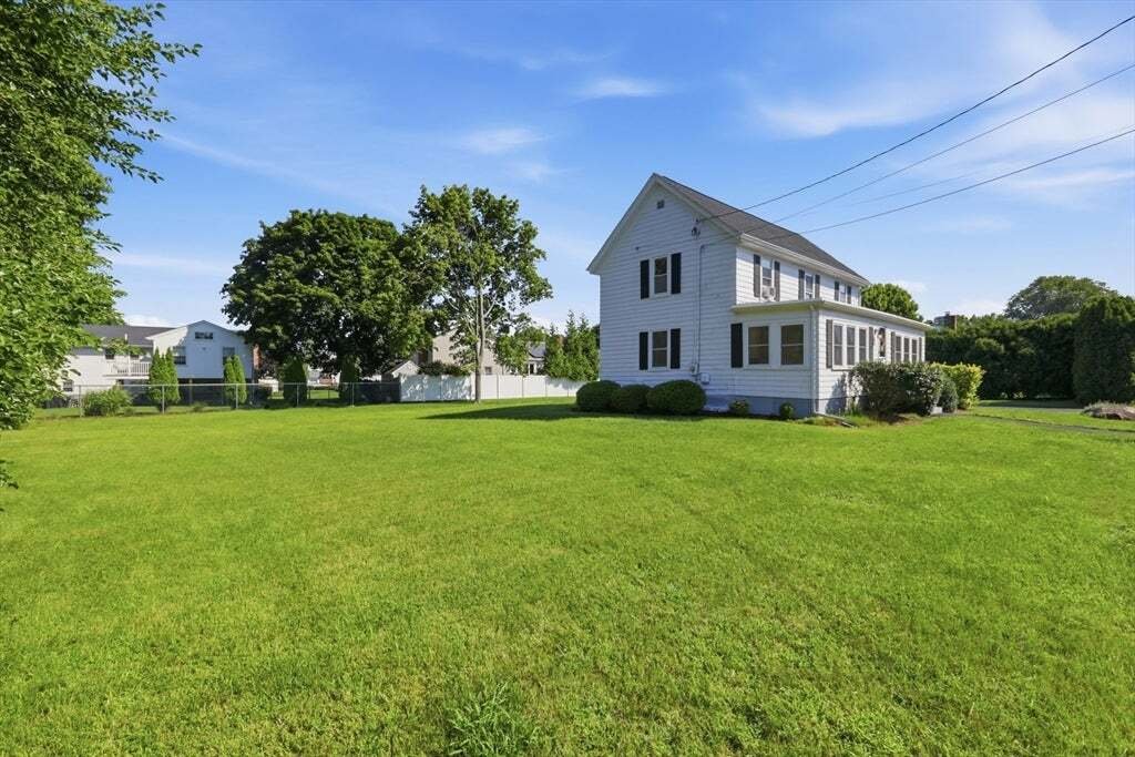 House in Woburn, Massachusetts, United States 5 - 18604283