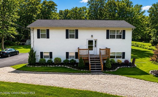 House in Pine Bush, New York, United States 1