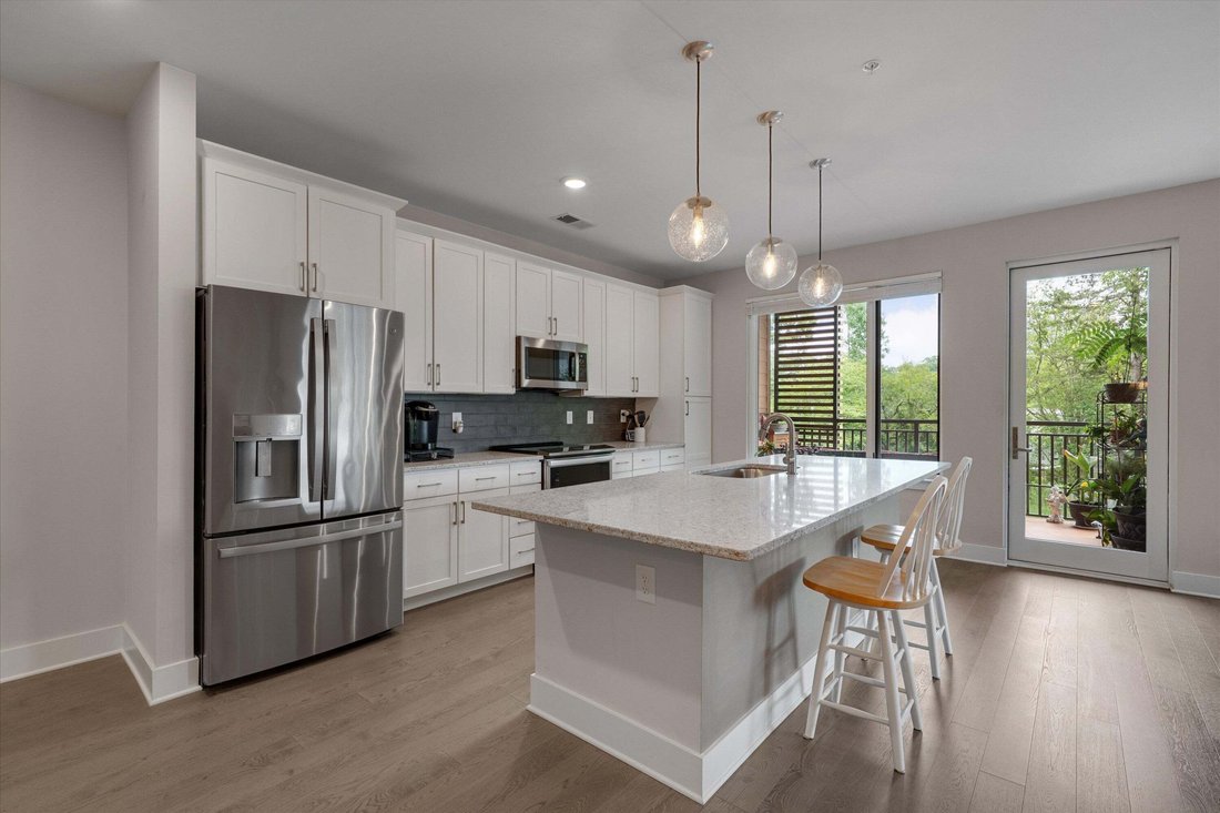Condo in Cary, North Carolina, United States 1 - 18605167