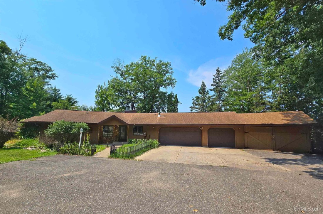 House in Iron Mountain, Michigan, United States 5 - 18604692