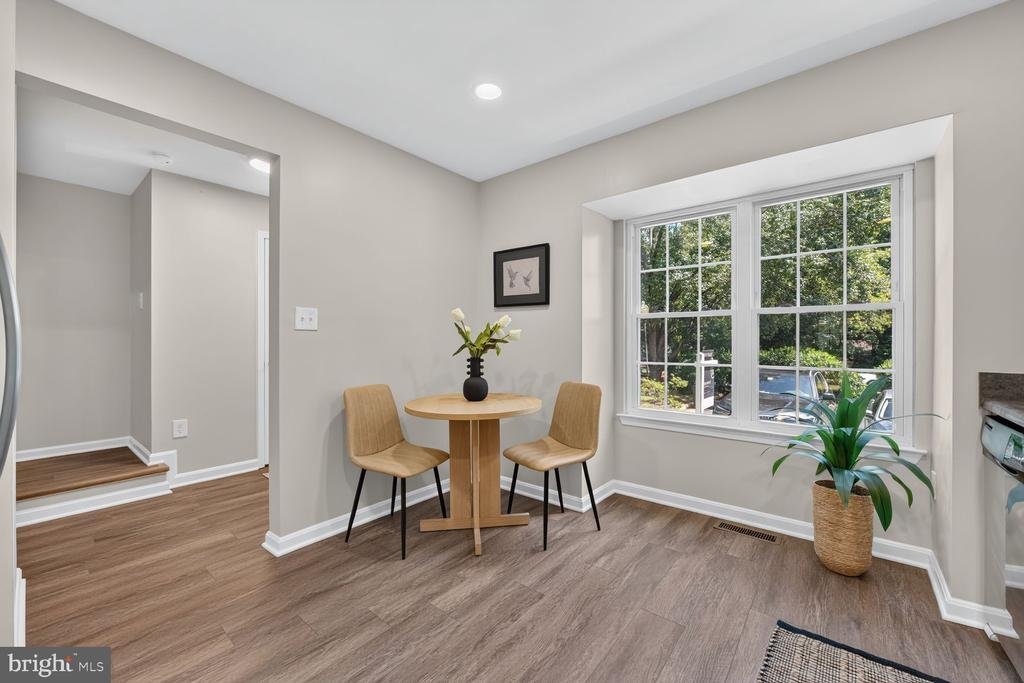 Townhouse in Fairfax, Virginia, United States 3 - 18605827