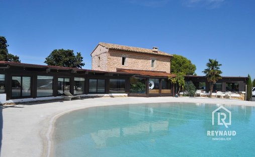 Villa in Centre Ville, Clermont-l'Hérault, Frankreich 1