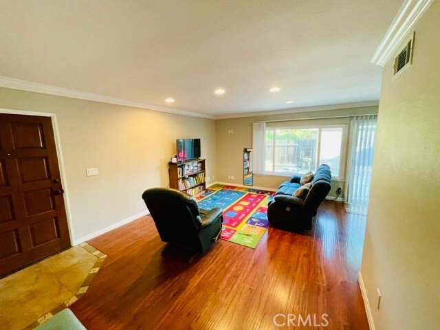 Townhouse in San Dimas, California, United States 5 - 18208916