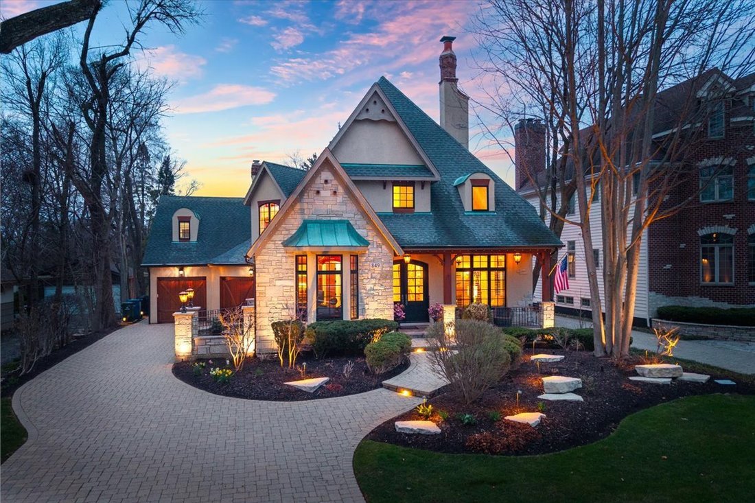 House in Naperville, Illinois, United States 1 - 18606337