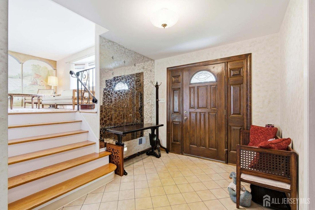 House in Sayreville, New Jersey, United States 3 - 18605711