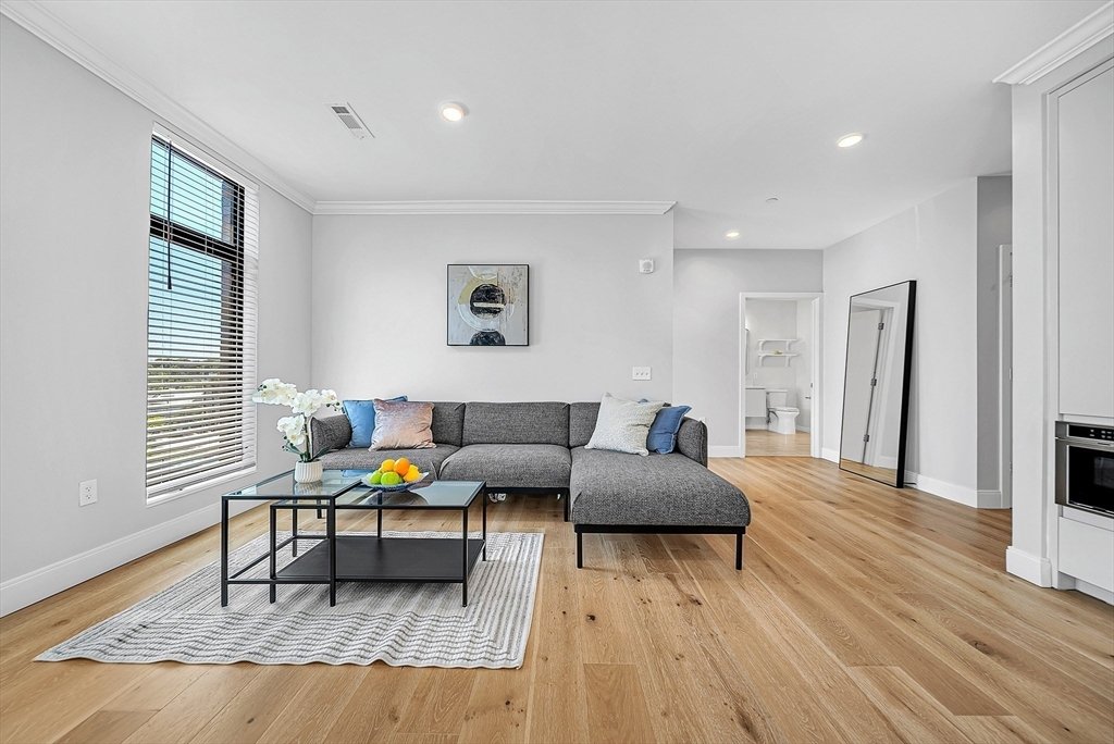 Condo in Boston, Massachusetts, United States 5 - 17611655