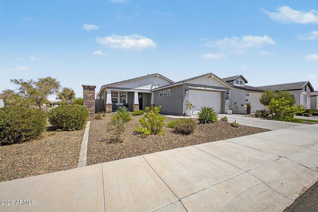 House in Surprise, Arizona, United States 3 - 18605712