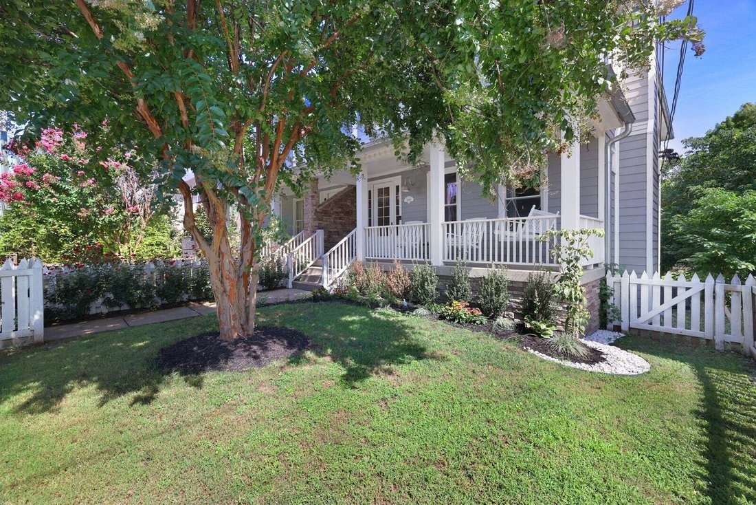 Co Op in Nashville, Tennessee, United States 3 - 18605293