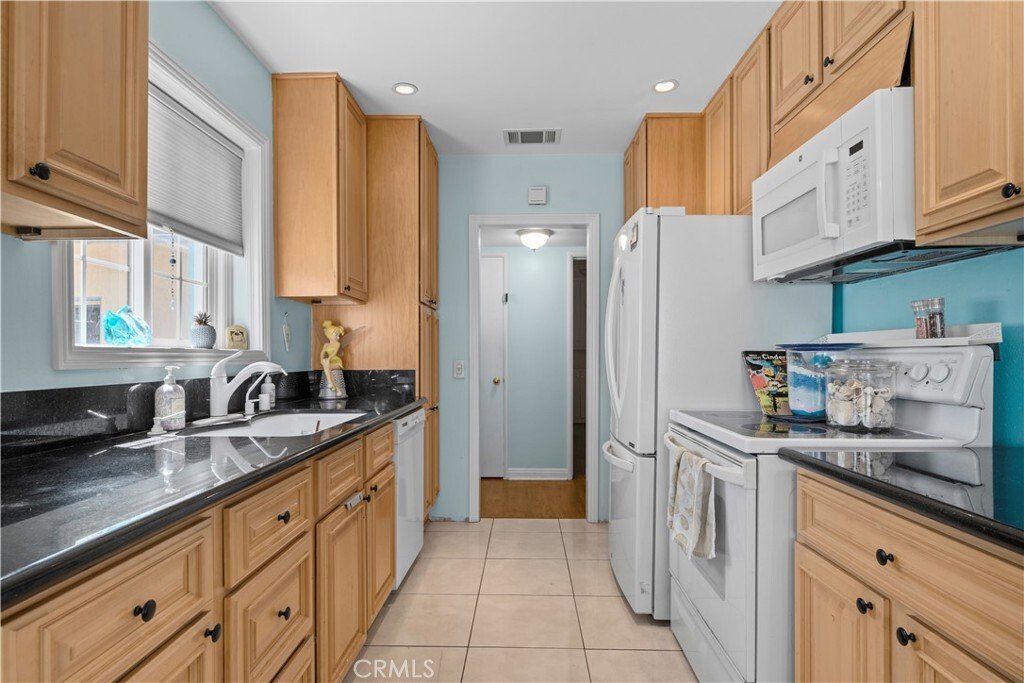 House in Glendora, California, United States 3 - 18606216