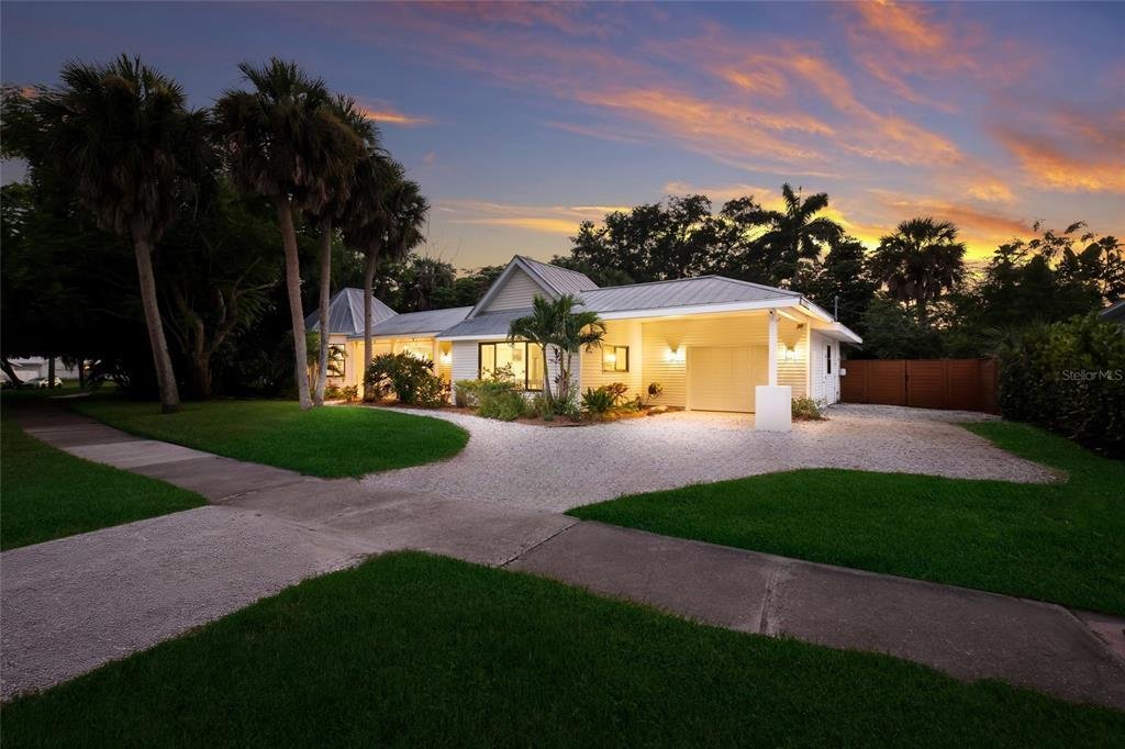 House in Sarasota, Florida, United States 3 - 18606360