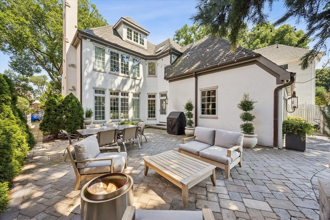 House in Hinsdale, Illinois, United States 2 - 18606261