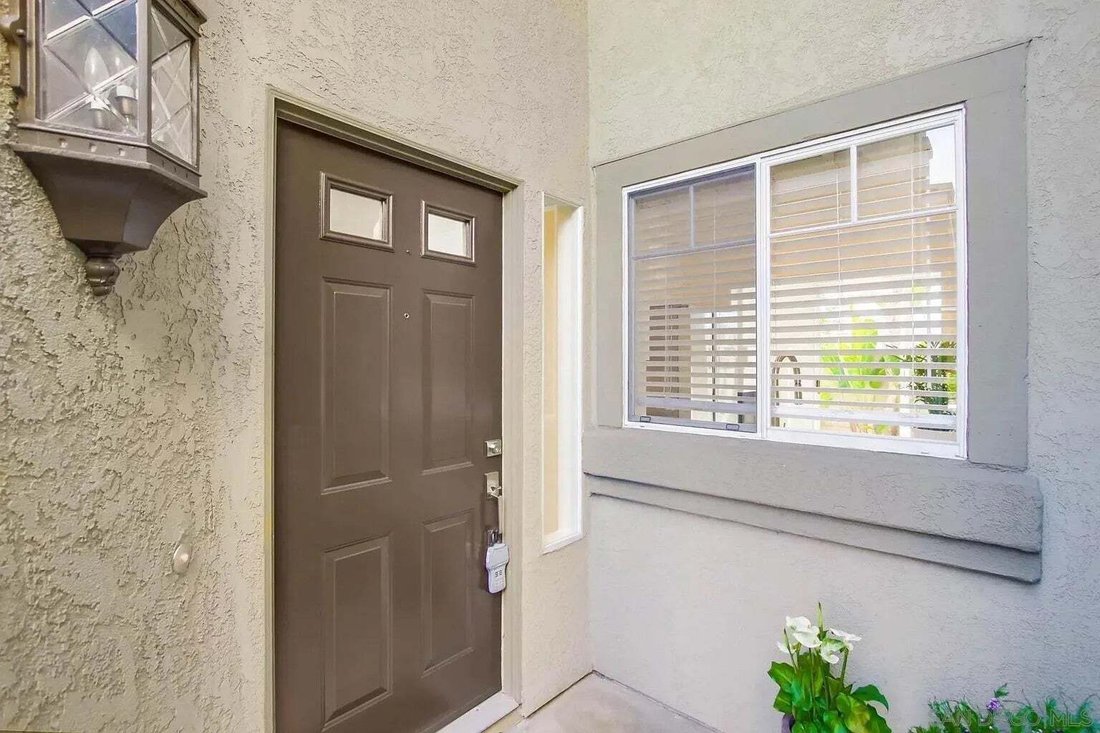Condo in San Diego, California, United States 4 - 18605608