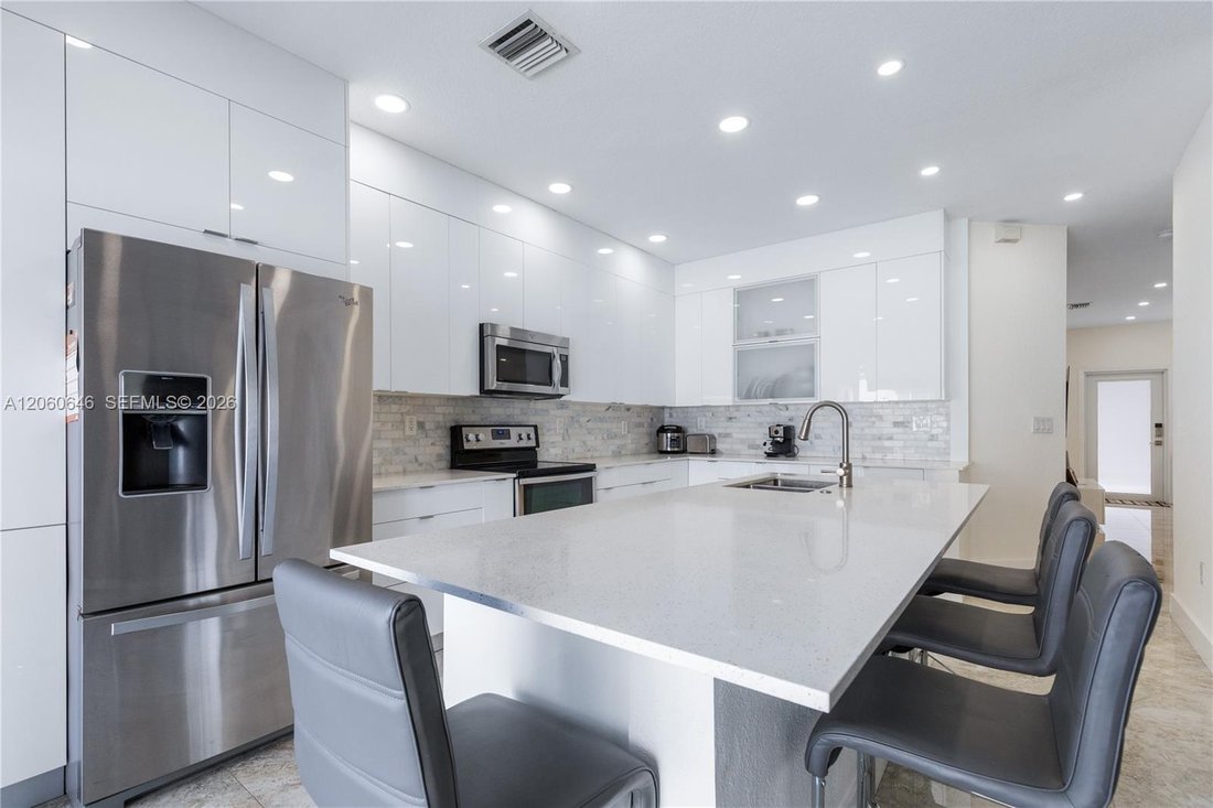 Townhouse in Doral, Florida, United States 2 - 18606036