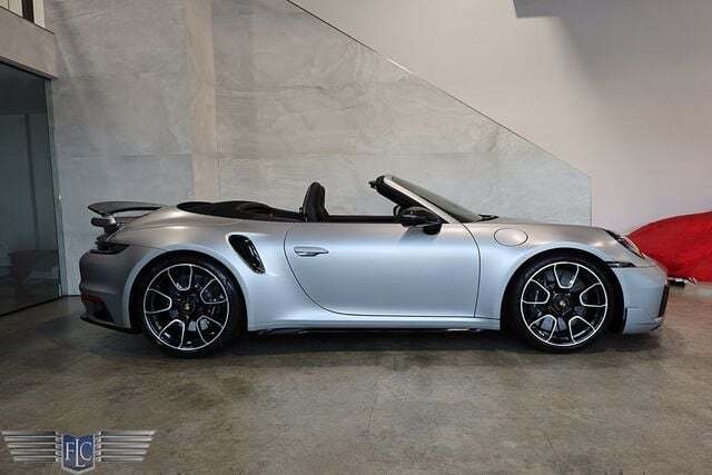Cabriolet in Ft LAUDERDALE, FL, United States 2 - 18606728
