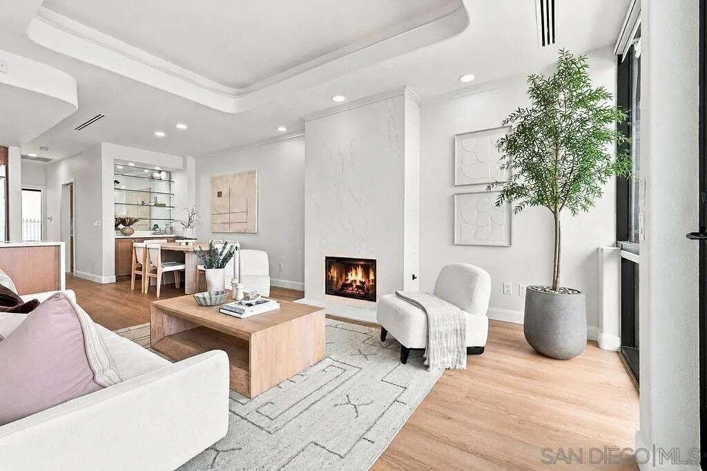 Condo in San Diego, California, United States 3 - 18605604