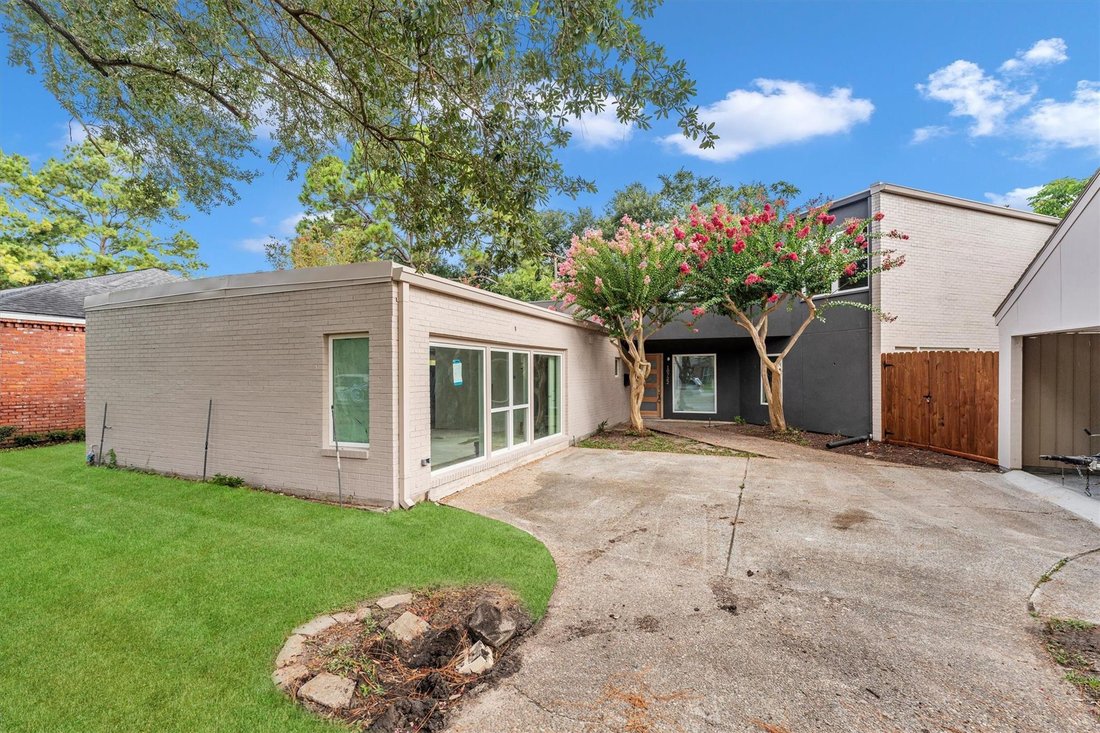 House in Houston, Texas, United States 4 - 18605513