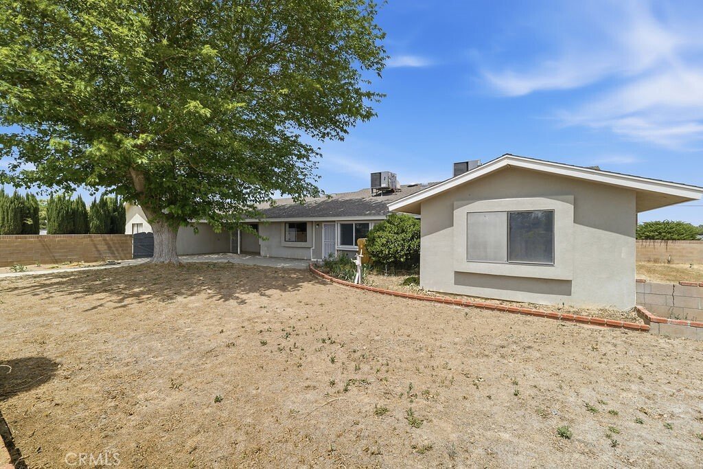 House in Palmdale, California, United States 3 - 17721025