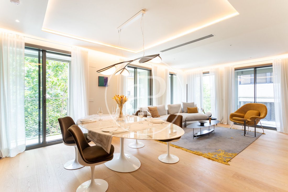 Apartment in Eixample, Barcelona, Spain 4 - 18606713