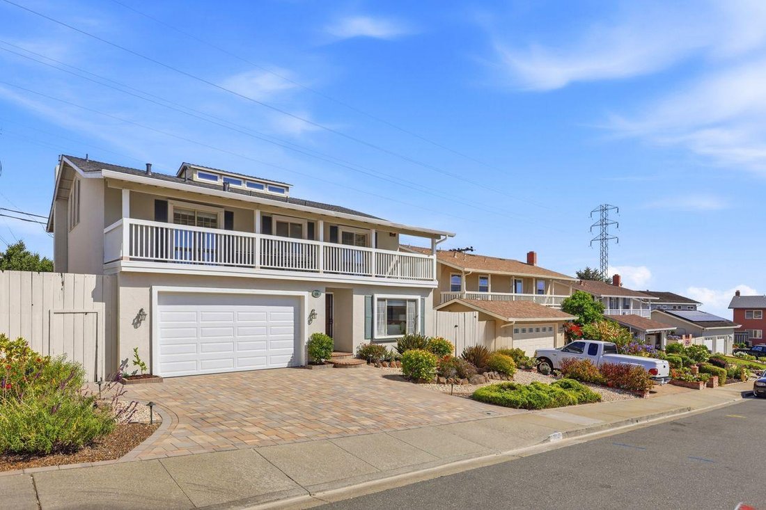 House in Millbrae, California, United States 4 - 18606372