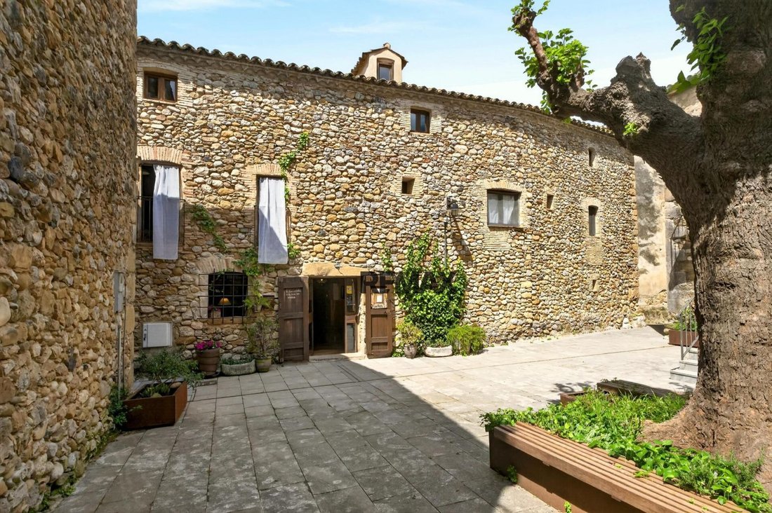 Villa à Esponellà, Catalogne, Espagne 3 - 18606258