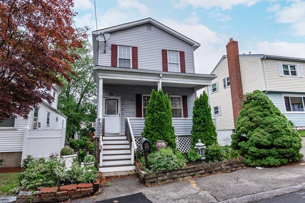House in Revere, Massachusetts, United States 1 - 18606126