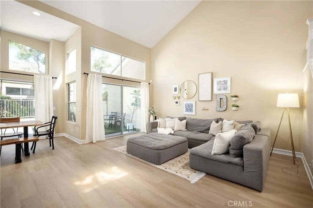 Condo in Rancho Santa Margarita, California, United States 2 - 18605615