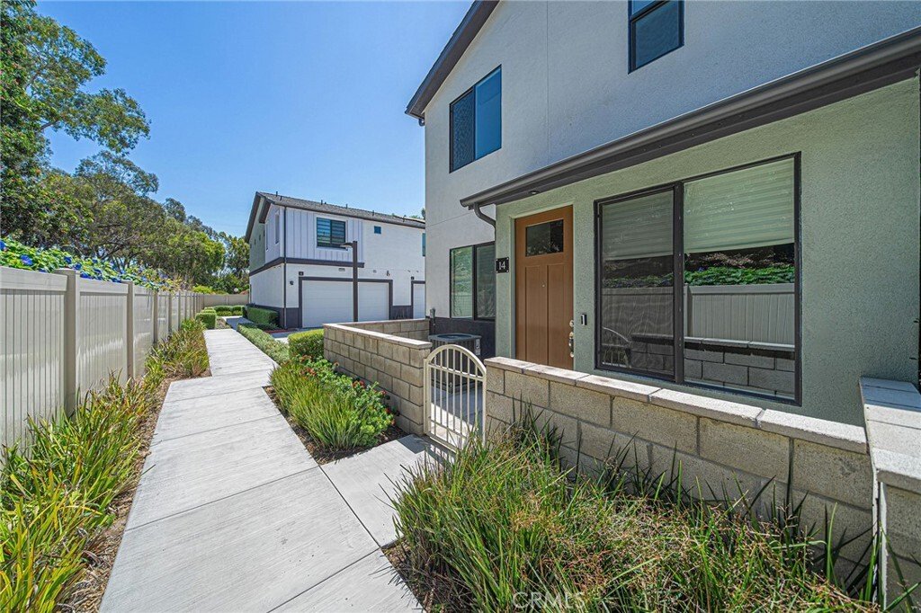Condo in Orange, California, United States 3 - 18458090