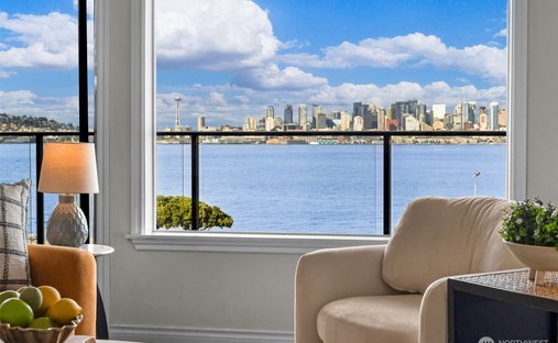Condo in Seattle, Washington, United States 1