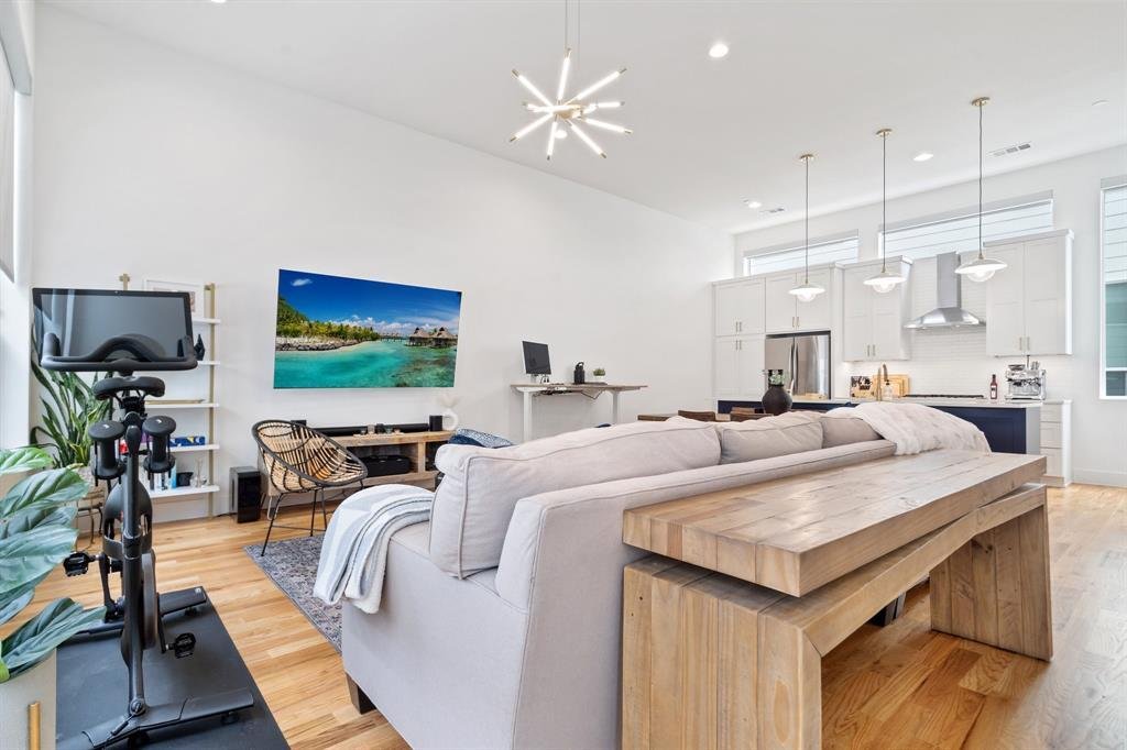 Condo in Dallas, Texas, United States 4 - 18605533