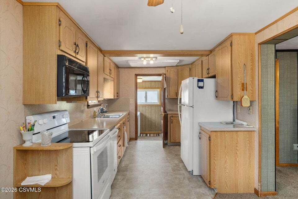 Farm Ranch in Danville, Pennsylvania, United States 3 - 18606122