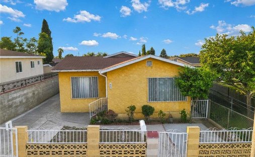 Apartment in East Los Angeles, California, United States 1