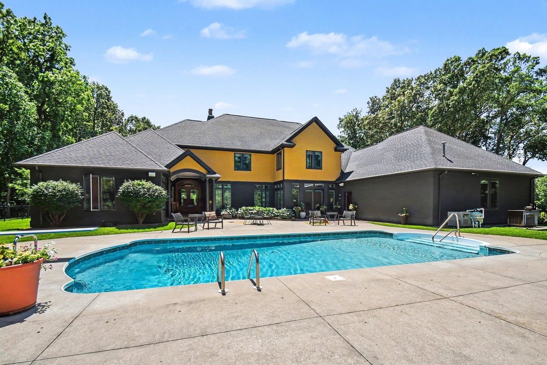 House in Bristol, Indiana, United States 4 - 18606400
