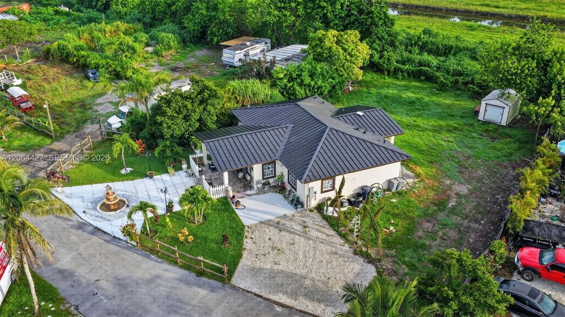 House in Miami, Florida, United States 3 - 18606271
