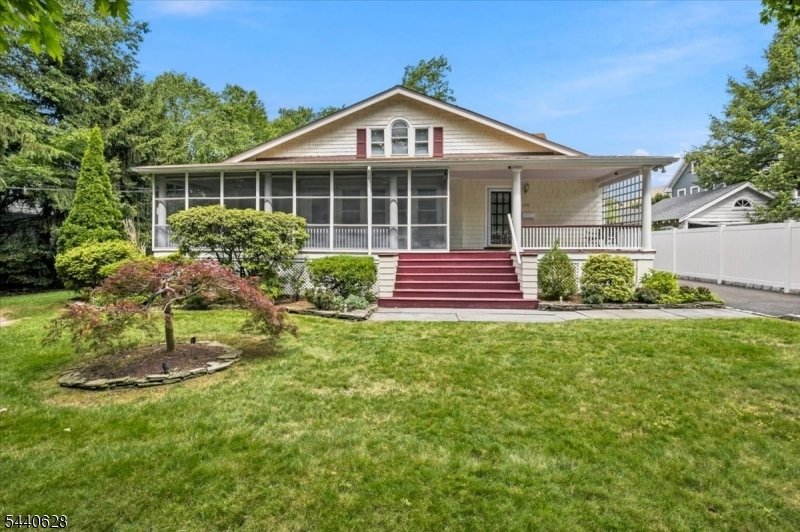 House in Westfield, New Jersey, United States 1 - 18606366