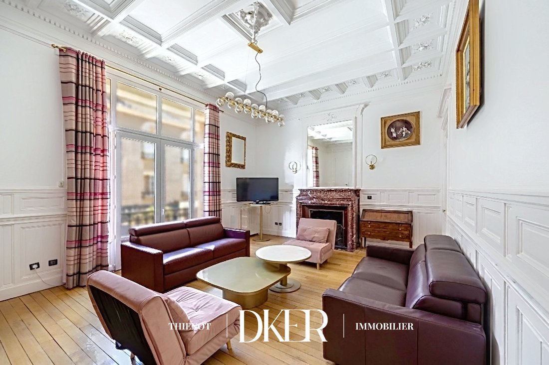 Apartment in Pereire-Malesherbes, Paris 17e Arrondissement, Paris 4 - 18574714