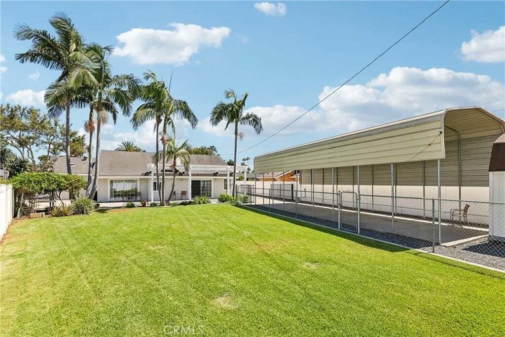 House in Garden Grove, California, United States 3 - 18605624