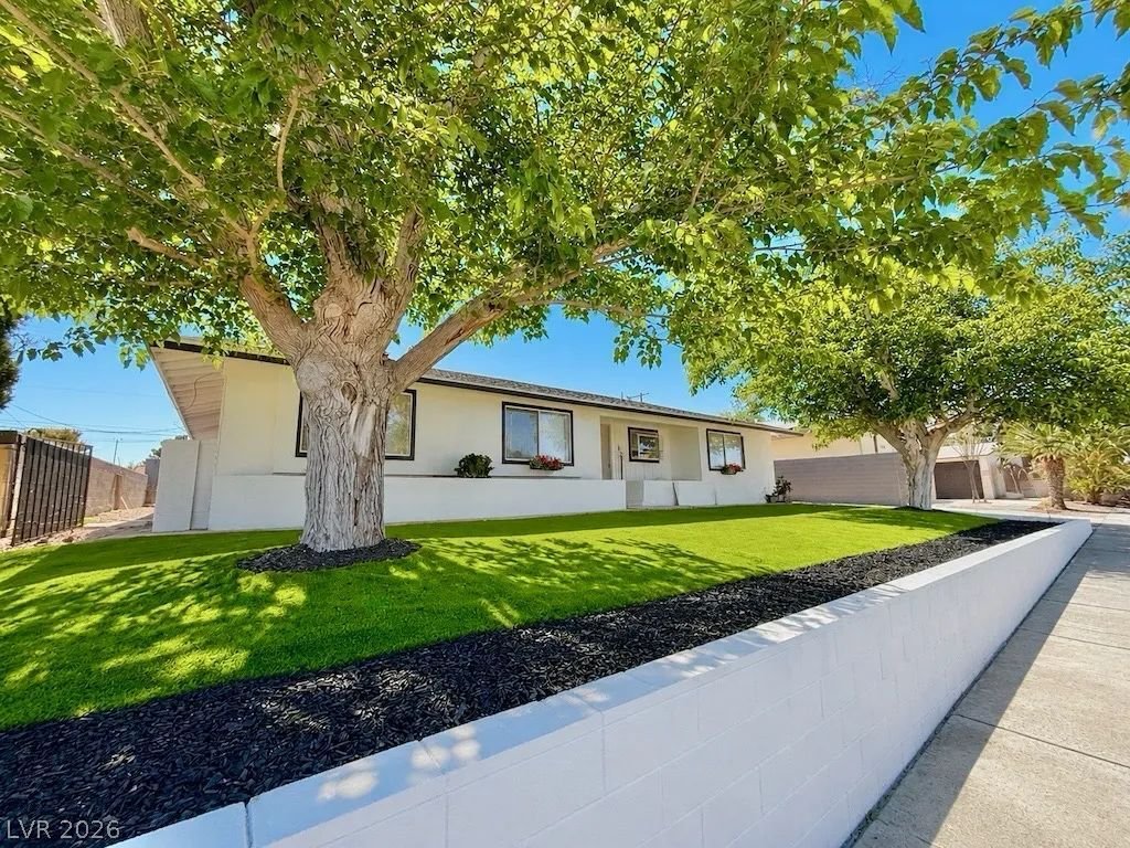 House in Boulder City, Nevada, United States 1 - 18606093