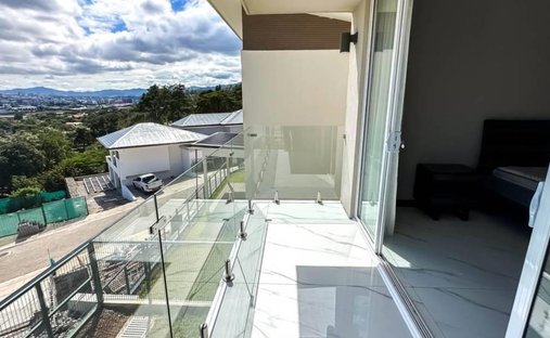 House in San Rafael, San José Province, Costa Rica 1