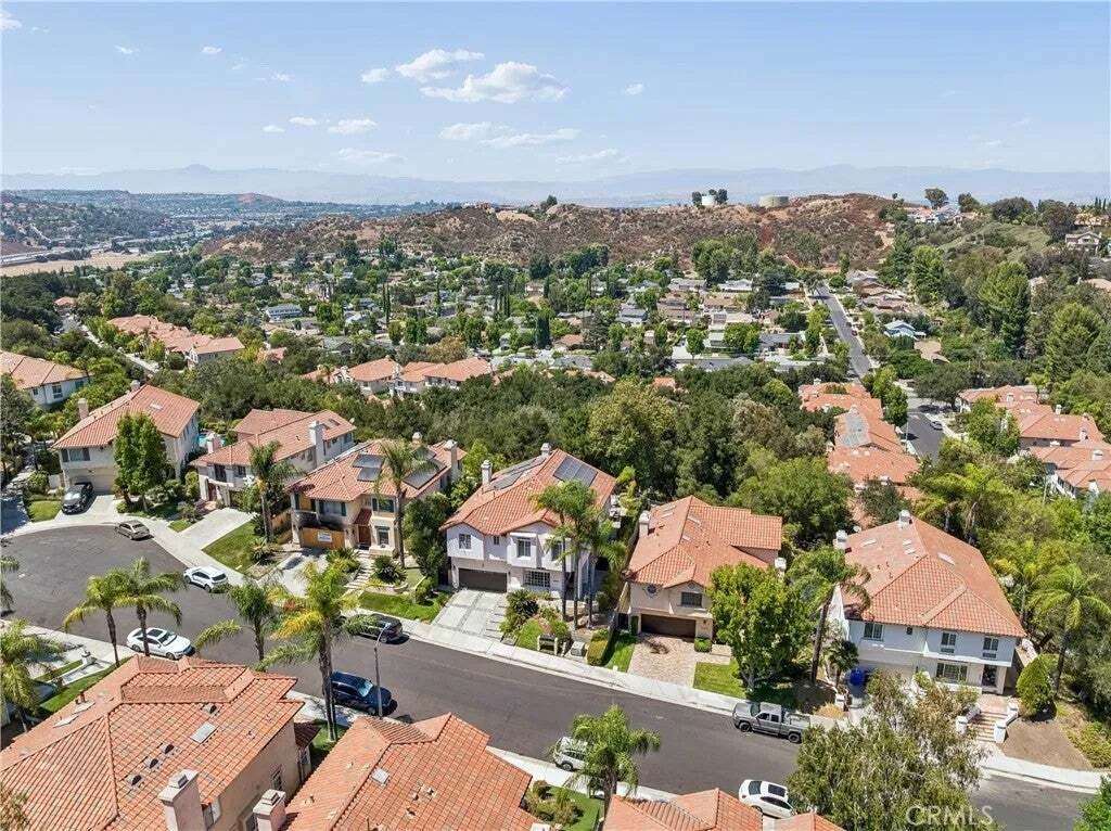 Condo in Santa Clarita, California, United States 5 - 18605562